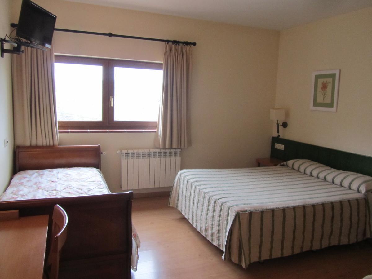 Galayos Hotel 2*